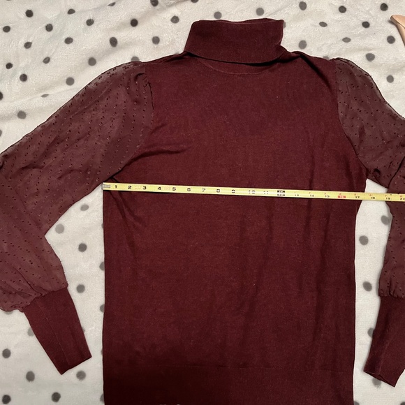 RW&CO. Burgundy turtleneck Sweater with Lace Sleeves - Picture 4 of 7